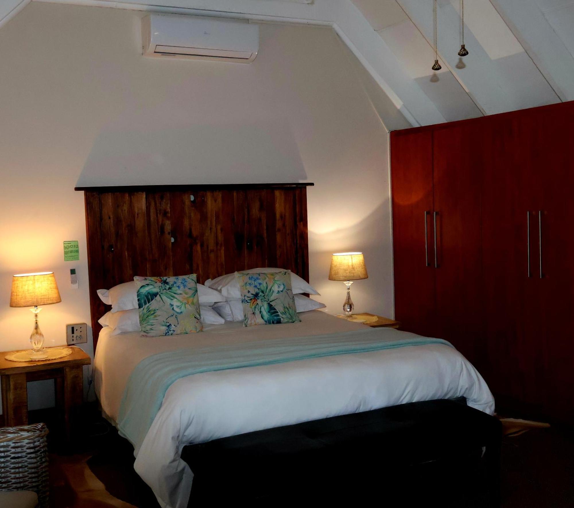 The Leopard Tree Bed & Breakfast โพเลอกวาเน ภายนอก รูปภาพ