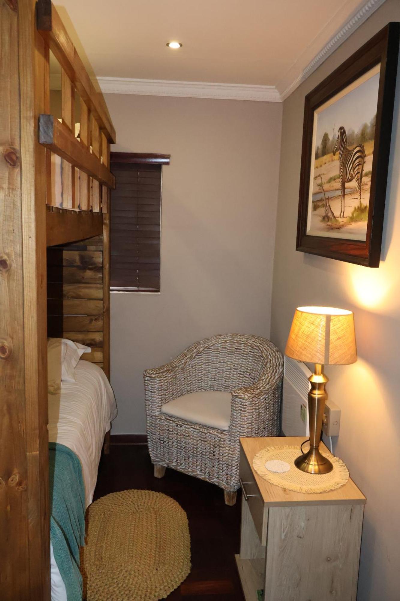 The Leopard Tree Bed & Breakfast โพเลอกวาเน ภายนอก รูปภาพ